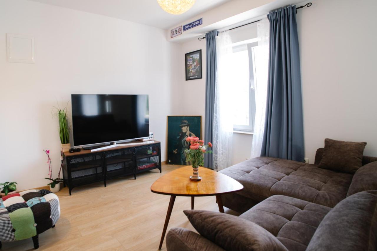 Sunny Apartment For 2 Murter Exteriér fotografie